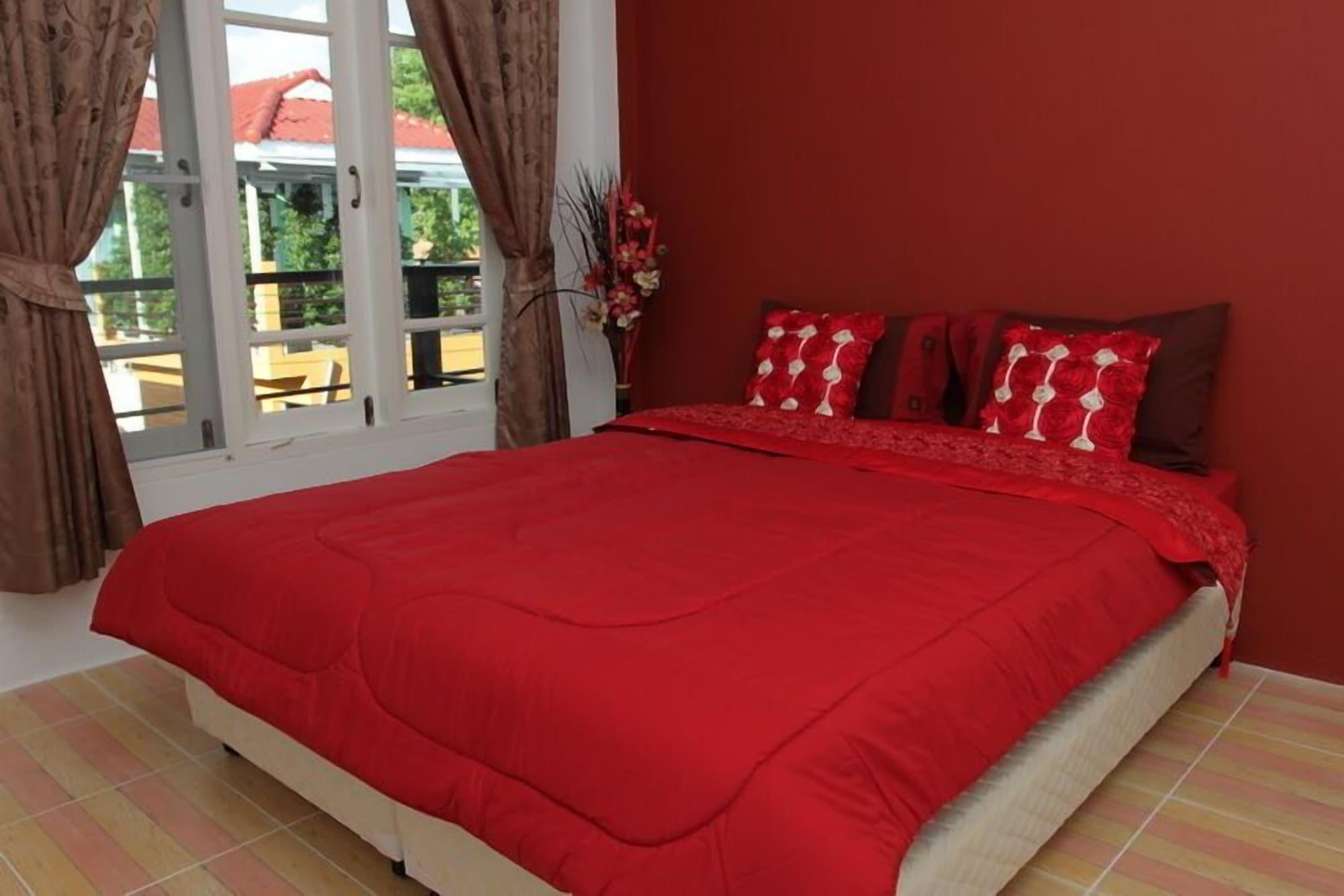 I-Talay Trio Hotel Koh Samet Exterior photo